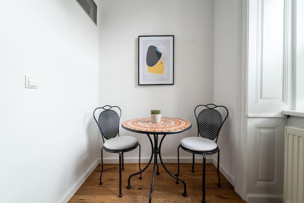 Lite 1Br Near Metro & Center By Hm Apartment Vienna Exterior photo